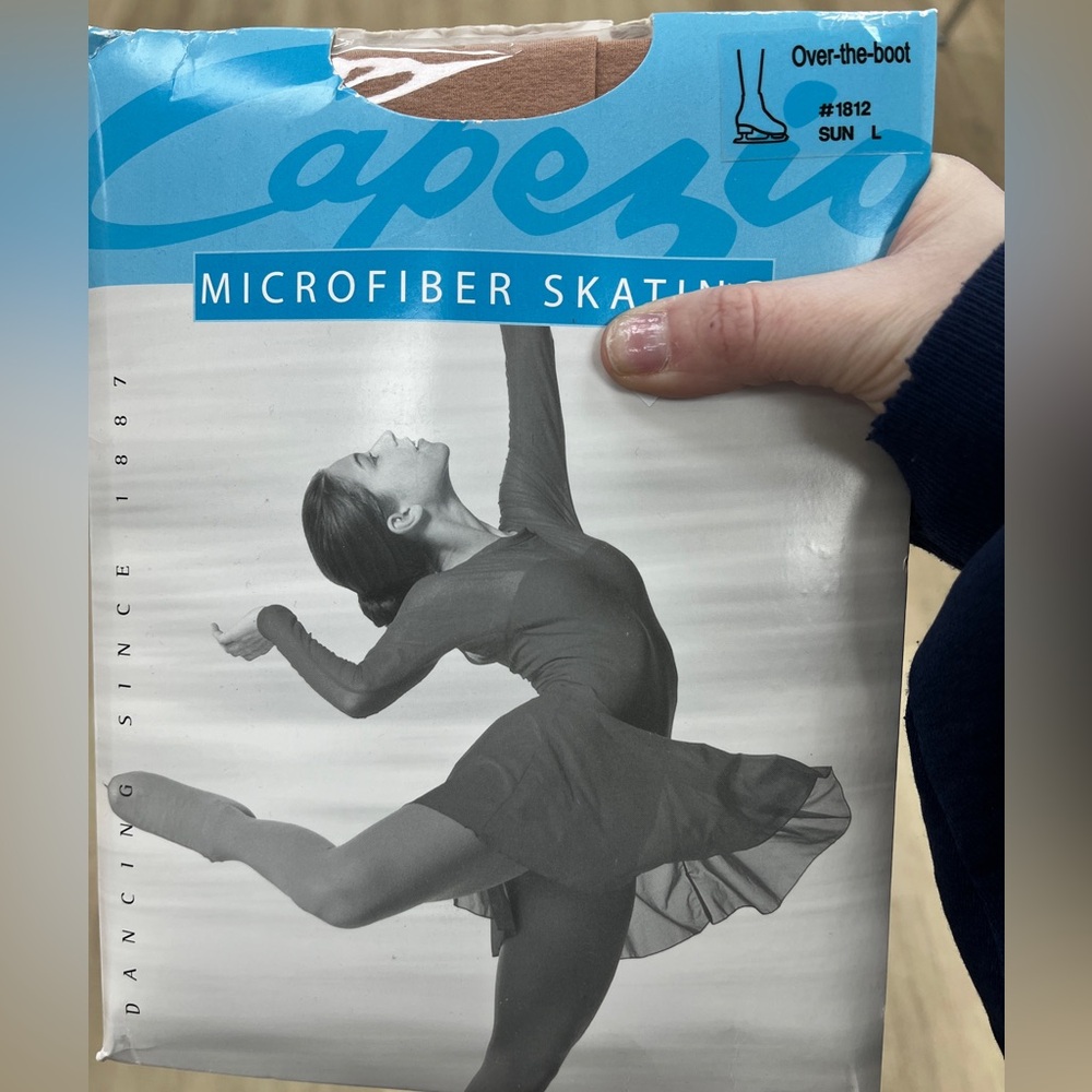 1812 suntan Capezio Microfiber Over the boot Skating tight. No hooks